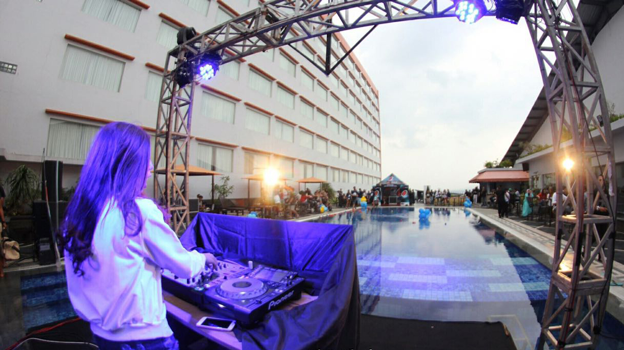 Hadir di BIG BASH MNC Play Incar Komunitas DJ Malang