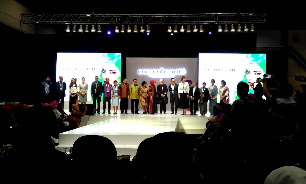 Dukung Perkembangan Industri Kecantikan dan Kebugaran Indonesia, MNC Play Hadir di “Cosmobeauté Indonesia 2018”